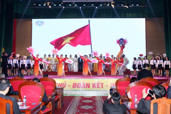 ef93872fb1f443aa1ae5