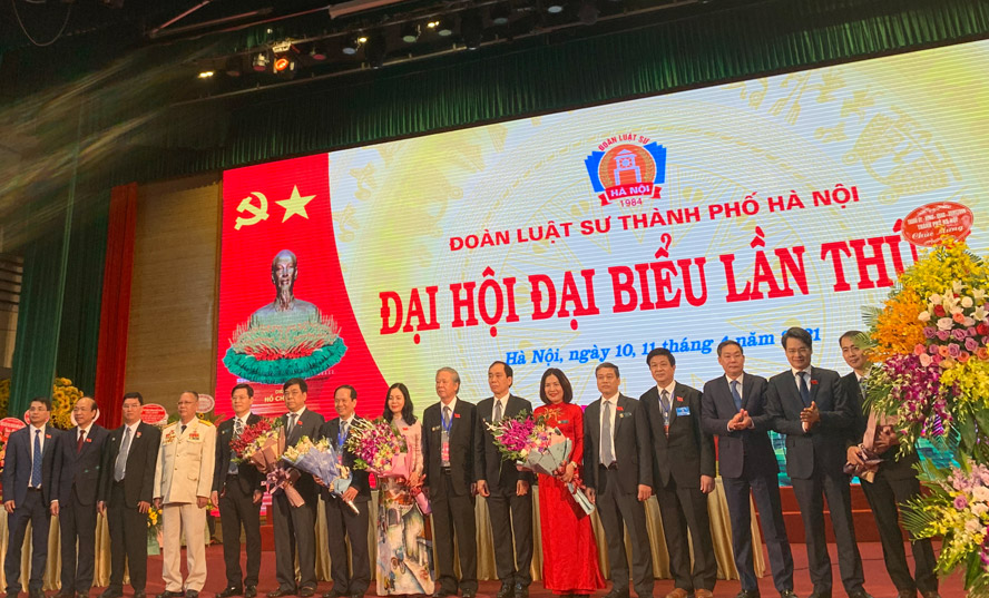 826979B3 6601 4C73 9F9B EF1B72281652