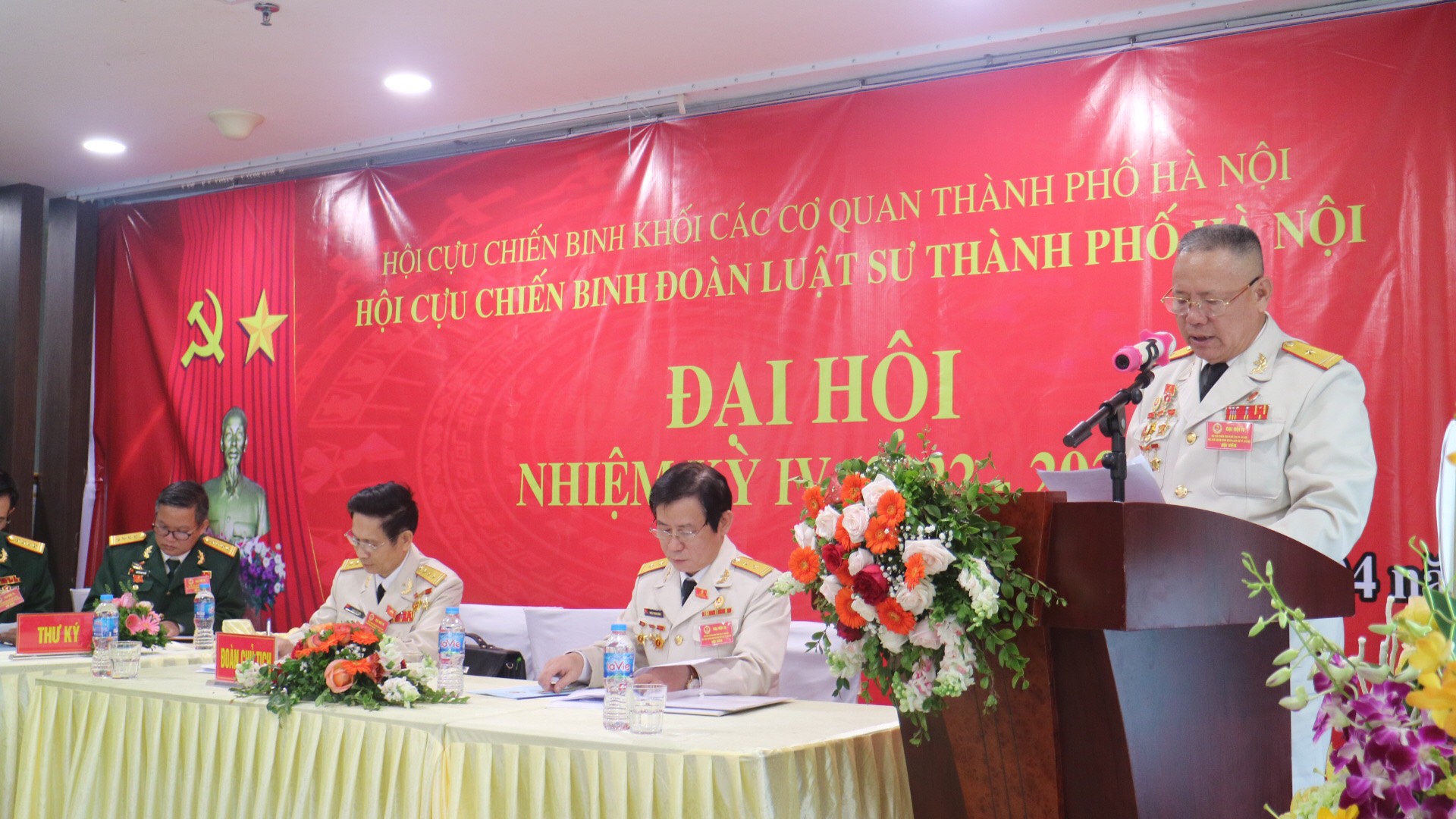 cecb579708adc6f39fbc