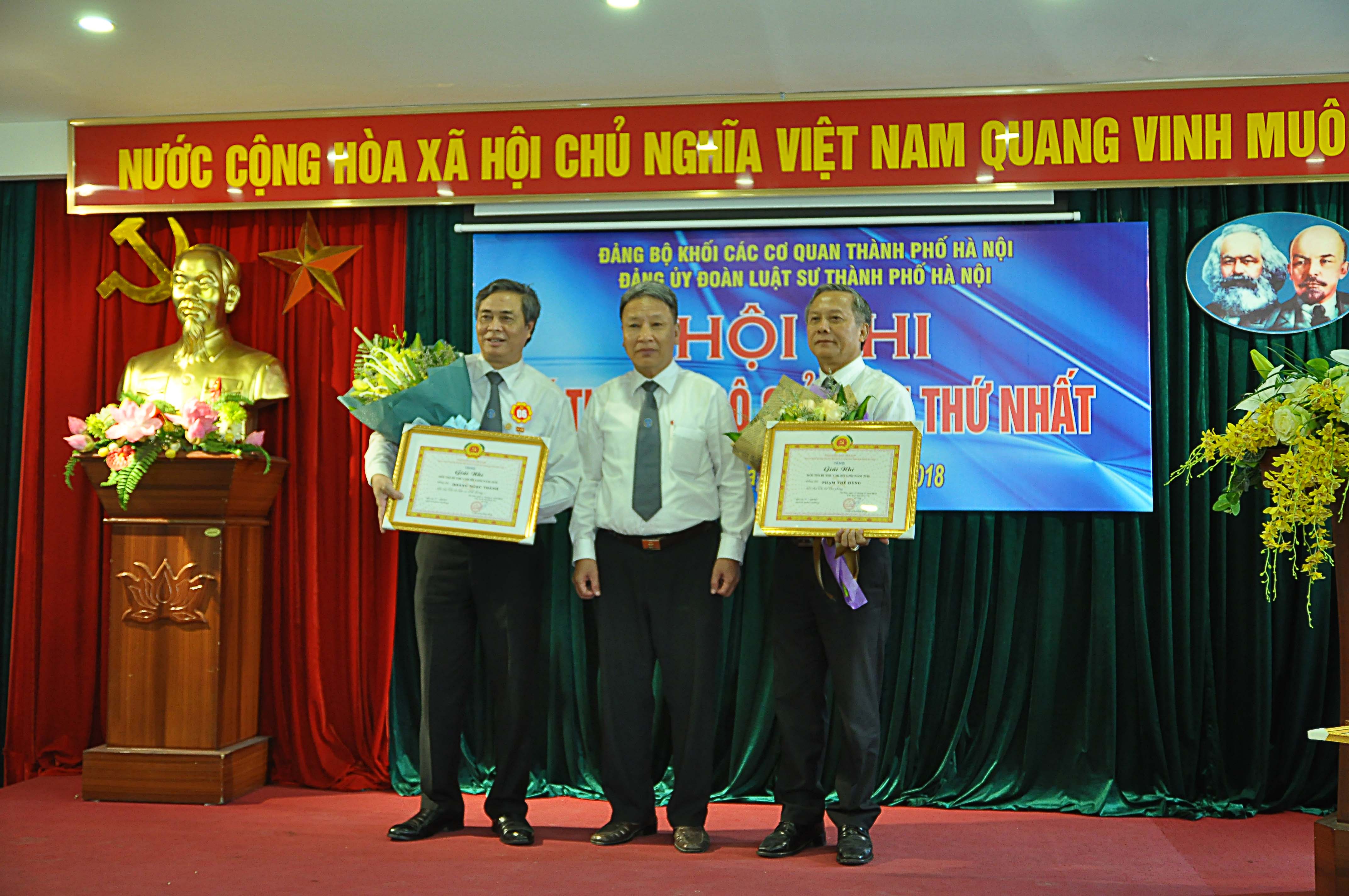 hoi thi bi thu chi bo gioi 2018 8