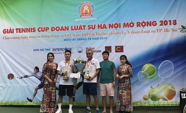 giai tennis cup doan luat su tp ha noi mo rong nam 2018 chao mung ngay truyen thong luat su viet nam hinh anh1940605853